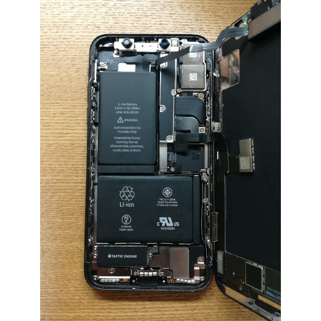 Apple(アップル)の② iPhoneⅩ 64GB SIMフリー ジャンク スマホ/家電/カメラのスマートフォン/携帯電話(スマートフォン本体)の商品写真