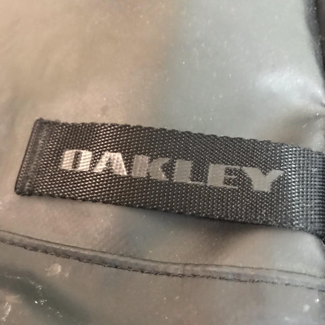 Oakley(オークリー)のOAKLEY ボックス型リュック メンズのバッグ(バッグパック/リュック)の商品写真