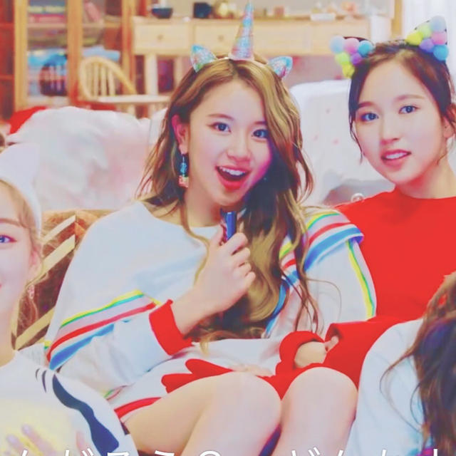 FOREVER 21 - TWICEチェヨン着用♡トップスの通販 by あかり's FOREVER 21 - TWICEチェヨン着用♡トップスの通販 by あかり's