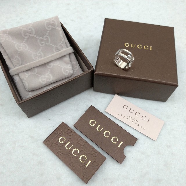 Gucci(グッチ)のグッチリング　シルバー レディースのアクセサリー(リング(指輪))の商品写真