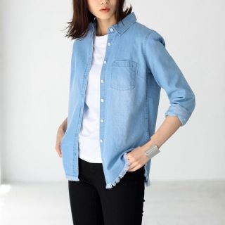 アズールバイマウジー(AZUL by moussy)の新品 AZUL by moussy フリンジデニムシャツ(シャツ/ブラウス(長袖/七分))