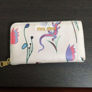 ミュウミュウ(miumiu)のn chan様専用(モバイルケース/カバー)