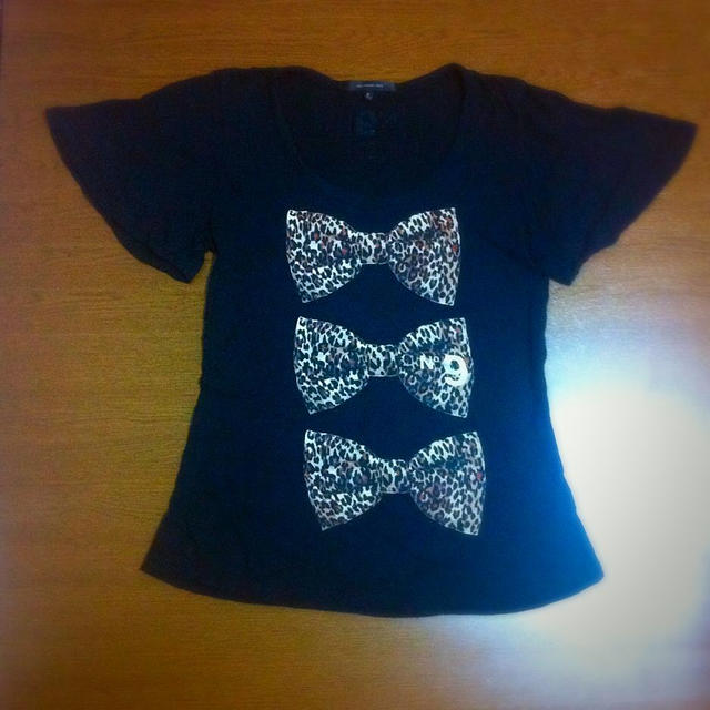 ROSE BUD(ローズバッド)のハリウッドメイド☆レオパード柄リボンT レディースのトップス(Tシャツ(半袖/袖なし))の商品写真