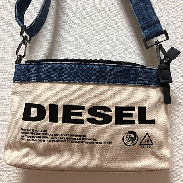 DIESEL(ディーゼル)のDIESEL ショルダーバック レディースのバッグ(ショルダーバッグ)の商品写真