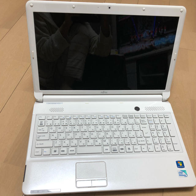 【値下げしました！！】LIFEBOOK AH42/C ノートパソコン 富士通