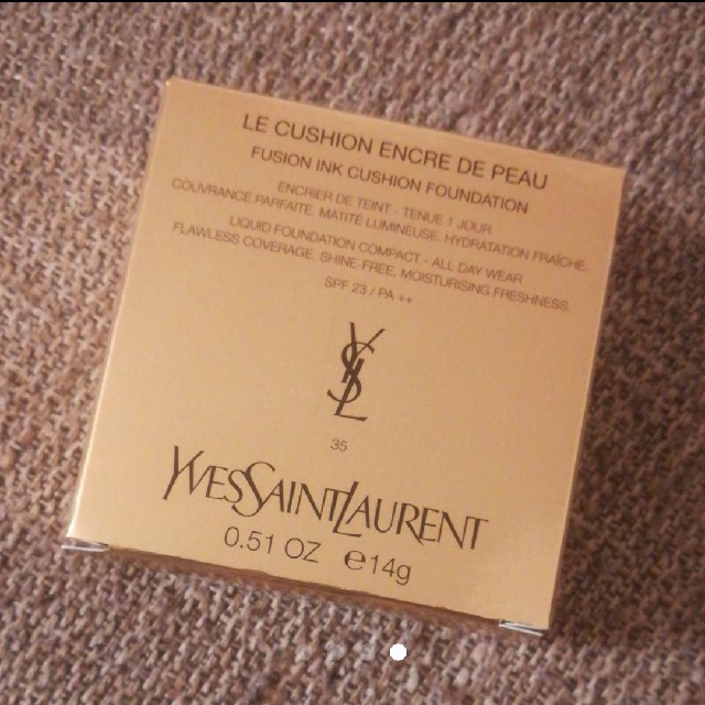 YSL クッションファンデーション　アンクルドポールクッション　35