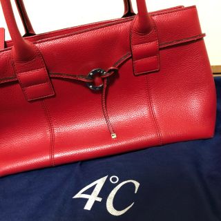 ヨンドシー(4℃)のハンドバッグ👜(ハンドバッグ)