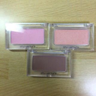 シュウウエムラ(shu uemura)のシュウウエムラ☺︎チーク三色セット♡(チーク)