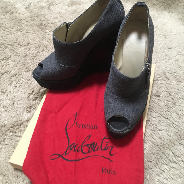 Christian Louboutin(クリスチャンルブタン)のクリスチャンルブタンChristianLouboutinウェッジエスパドリーユ  レディースの靴/シューズ(ハイヒール/パンプス)の商品写真