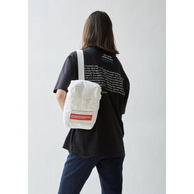 Calvin Klein(カルバンクライン)の【 CALVIN KLEIN JEANS 】 Logo Body Bag メンズのバッグ(ボディーバッグ)の商品写真
