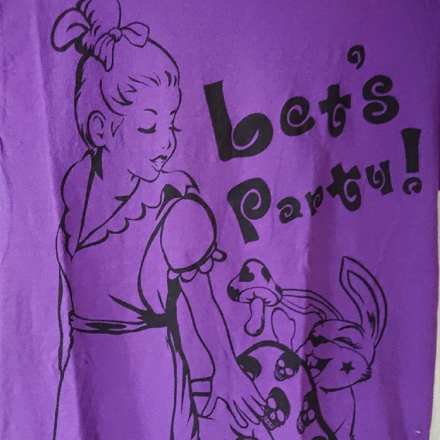 ふしぎの国のアリス 美品 不思議な国のアリス 紫 半袖 Tシャツ の通販 By オレンジ S Shop フシギノクニノアリスならラクマ