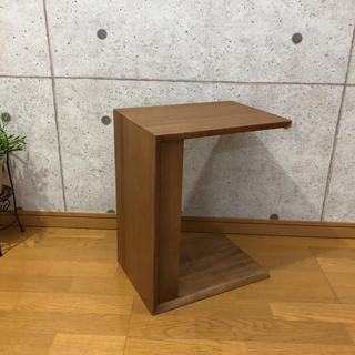 カリモクカグ(カリモク家具)のカリモク Chitanoサイドテーブル(コーヒーテーブル/サイドテーブル)