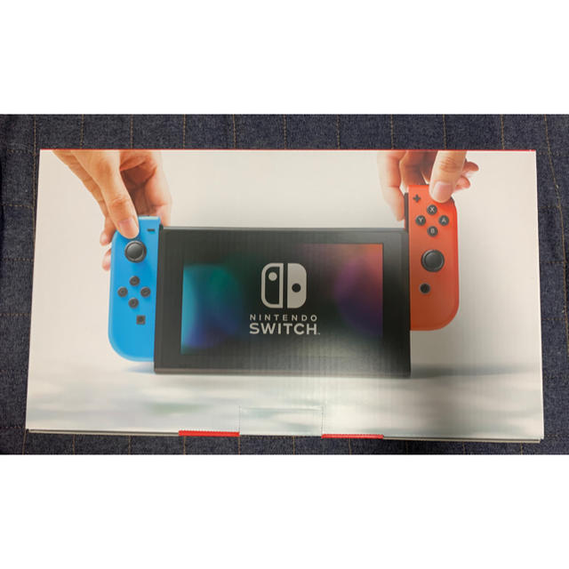 Nintendo Switch(ニンテンドースイッチ)のニンテンドー Switch  本体 エンタメ/ホビーのゲームソフト/ゲーム機本体(家庭用ゲーム機本体)の商品写真