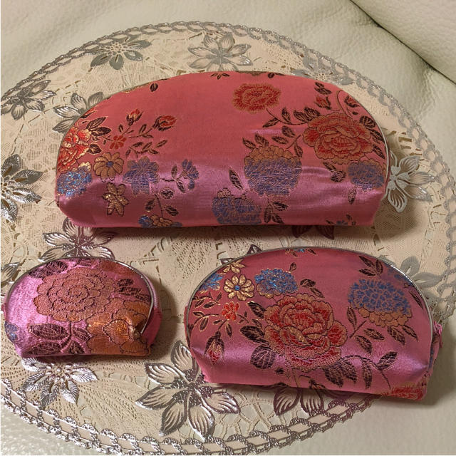 花柄ポーチ 3個セット  ピンク レディースのファッション小物(ポーチ)の商品写真