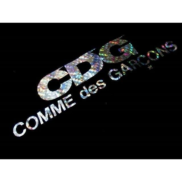 COMME des GARCONS(コムデギャルソン)の即完売品　新品　CDG　クリスマス限定　パーカー　サイズ　L メンズのトップス(パーカー)の商品写真