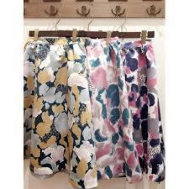 Noela(ノエラ)のノエラ リバーシブルスカート レディースのスカート(ひざ丈スカート)の商品写真