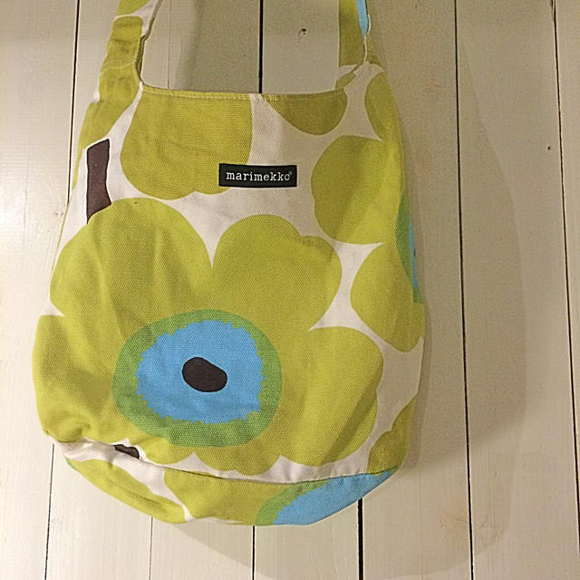 marimekko(マリメッコ)のマリメッコ♡ウニッコ ショルダーバッグ レディースのバッグ(ショルダーバッグ)の商品写真