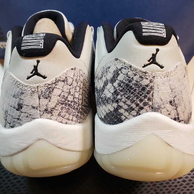 AIR JORDAN11 RETRO LOW LE snake 28cm28cmUS10附属品