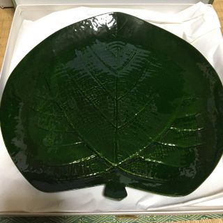 ゾウジルシ(象印)の新品未使用  西村彦兵衛（象彦） 木の葉皿    菓子器/(漆芸)