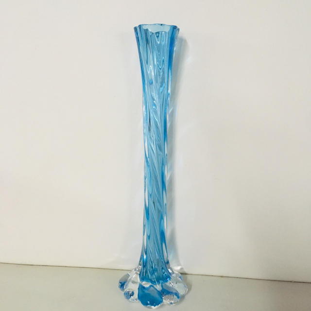 昭和レトロ 一輪挿し ガラス花瓶の通販 By つぼちゃん ラクマ