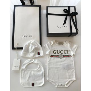 グッチ(Gucci)の＊出産祝い＊ GUCCI ロゴ コットン ギフトセット(ロンパース)