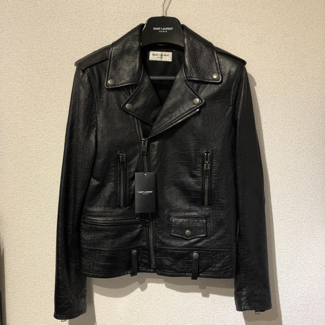 Saint Laurent(サンローラン)のミント様専用 SAINT LAURENT PARIS L01 クロコ型押し メンズのジャケット/アウター(レザージャケット)の商品写真