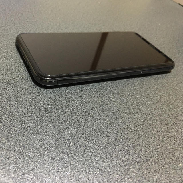 iPhone(アイフォーン)のiPhoneX SIMフリー スマホ/家電/カメラのスマートフォン/携帯電話(スマートフォン本体)の商品写真