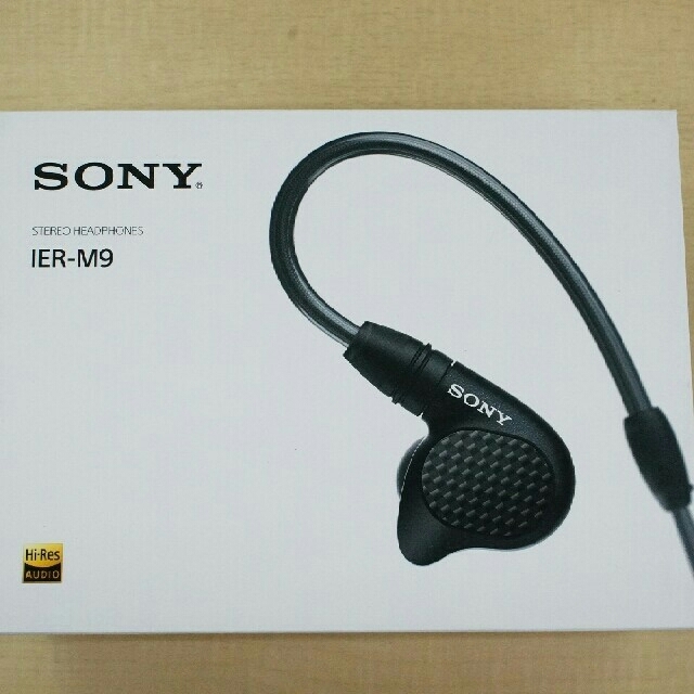 SONY(ソニー)の★☆SONY　IER-M9　新品同様付属品全てあり！　

 スマホ/家電/カメラのオーディオ機器(ヘッドフォン/イヤフォン)の商品写真