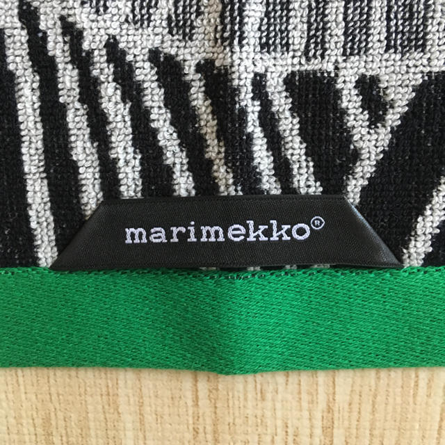 marimekko(マリメッコ)のマリメッコ ハンカチ ミニタオル 新品 レディースのファッション小物(ハンカチ)の商品写真