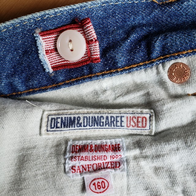 DENIM DUNGAREE(デニムダンガリー)のデニム&ダンガリー　dd デニム　ショートパンツ キッズ/ベビー/マタニティのキッズ服男の子用(90cm~)(Tシャツ/カットソー)の商品写真