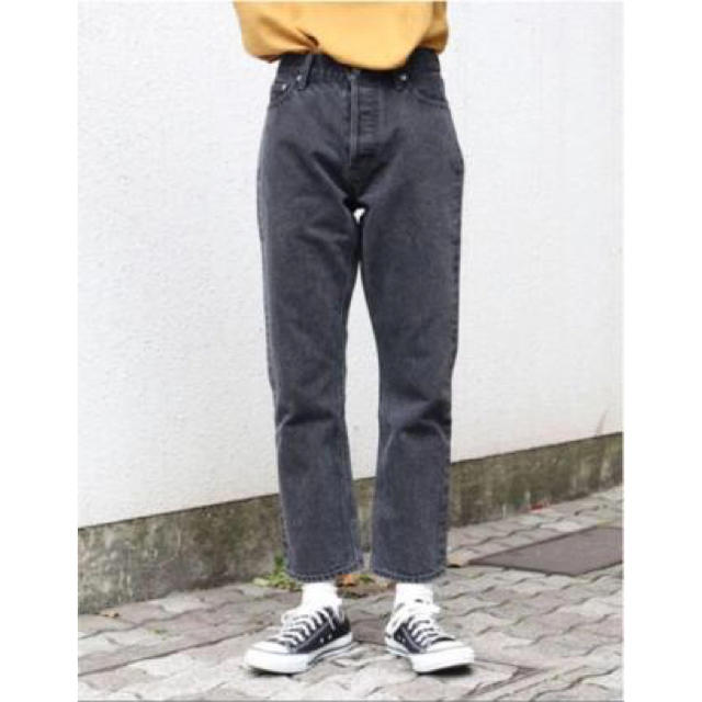 アングリッド ストレートスリムデニム size25