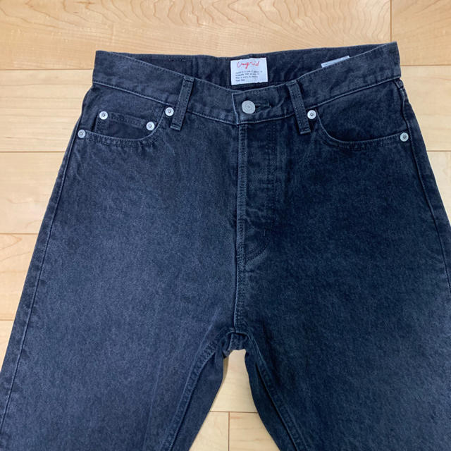 アングリッド ストレートスリムデニム size25