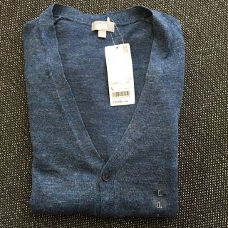 ユニクロ(UNIQLO)の◆UNIQLO◆新品 リネンブレンド Ｖネックカーディガン メンズL (カーディガン)