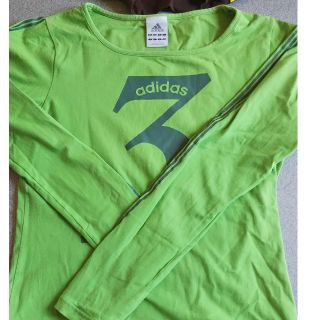 アディダス(adidas)の値下げ！アディダス レディース２枚セット！長袖！(カットソー(長袖/七分))