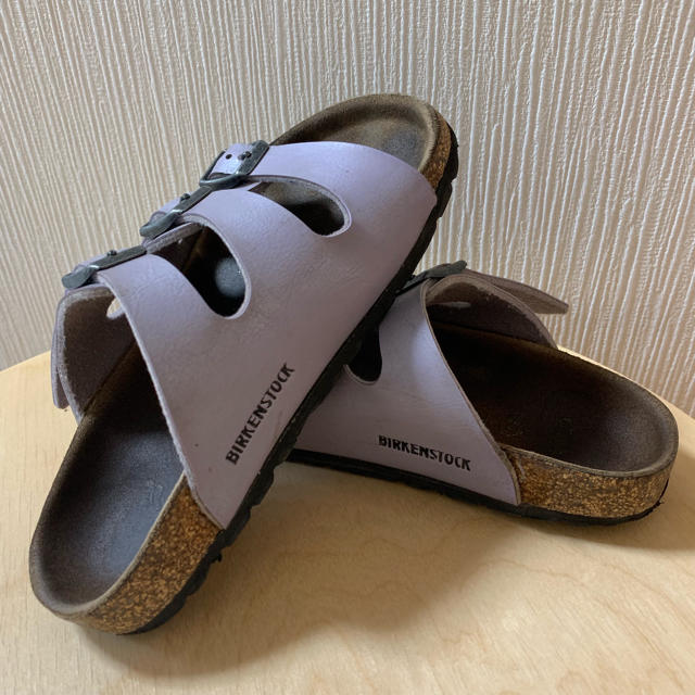 BIRKENSTOCK(ビルケンシュトック)の【ビルケンシュトック】キッズ サンダル キッズ/ベビー/マタニティのキッズ靴/シューズ(15cm~)(サンダル)の商品写真