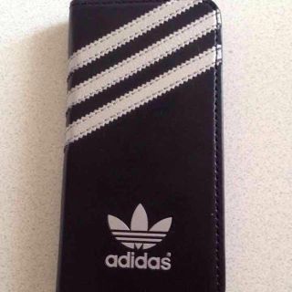 アディダス(adidas)のadidas ケース(モバイルケース/カバー)