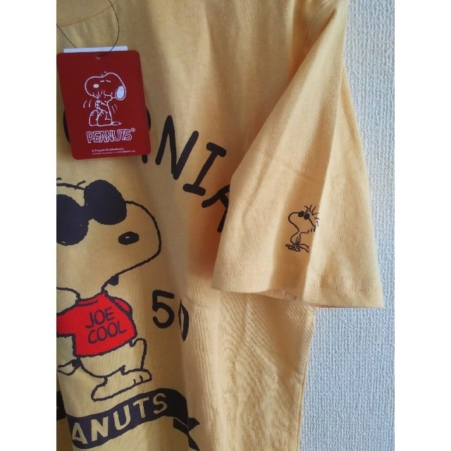 SNOOPY(スヌーピー)の〔新品〕スヌーピー Tシャツ Ｍサイズ メンズのトップス(Tシャツ/カットソー(半袖/袖なし))の商品写真