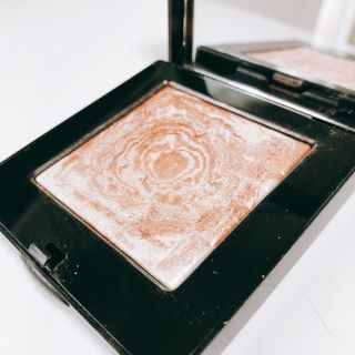 ボビイブラウン(BOBBI BROWN)のボビィブラウン❤ハイライティングパウダー ピンクグロウ(フェイスカラー)