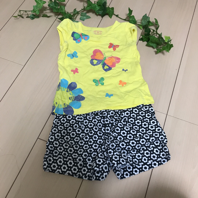 carter's(カーターズ)のcarter's ショートパンツ ３T キッズ/ベビー/マタニティのキッズ服女の子用(90cm~)(パンツ/スパッツ)の商品写真