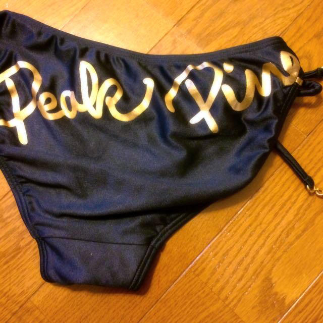 PEAK&PINE(ピークアンドパイン)の値下げ PEAK&PINE ビキニ  レディースの水着/浴衣(水着)の商品写真