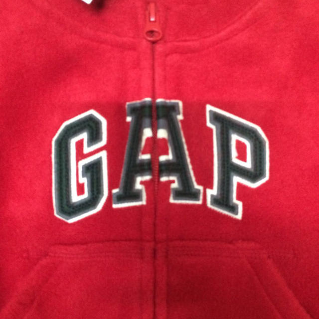 GAP(ギャップ)のGAPトップス キッズ/ベビー/マタニティのベビー服(~85cm)(トレーナー)の商品写真