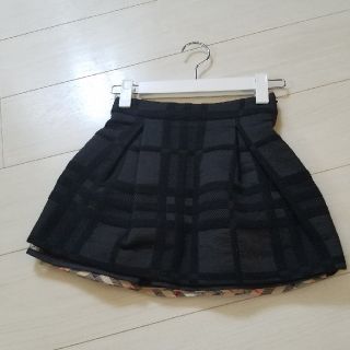 バーバリー(BURBERRY)の専用出品です　新品　未使用　タグつき　BURBERRY　黒　スカート(スカート)