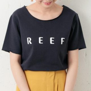 アーバンリサーチ(URBAN RESEARCH)のSonny Label REEF 別注 ISSUE LOGOスウェット【ネイビー(トレーナー/スウェット)