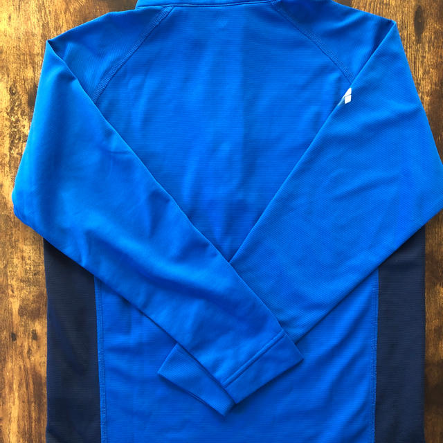 mont bell(モンベル)のmont-bellロングスリーブジップシャツ140 キッズ/ベビー/マタニティのキッズ服男の子用(90cm~)(Tシャツ/カットソー)の商品写真