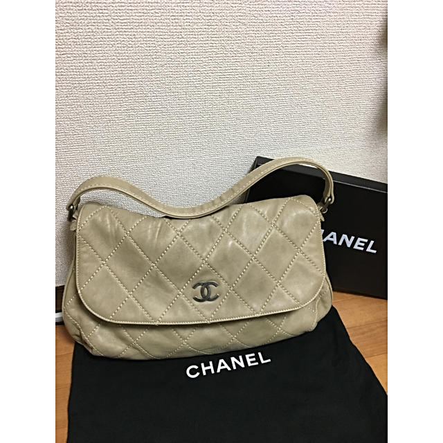 CHANEL(シャネル)のシャネル CHANEL  ハンドバッグ ラムスキン ベージュ 金具シルバー 美品 レディースのバッグ(ハンドバッグ)の商品写真