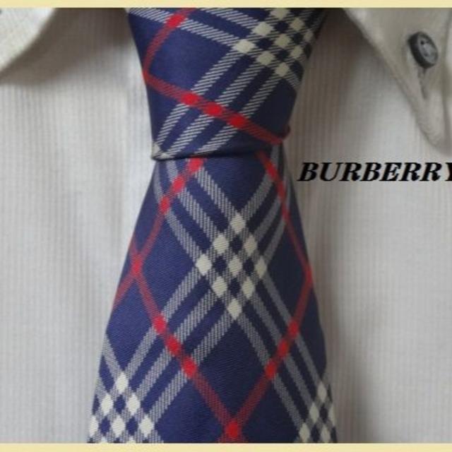 BURBERRY - 美品★バーバリーBURBERRYS【ネイビー×レッドチェック柄】高級ネクタイ