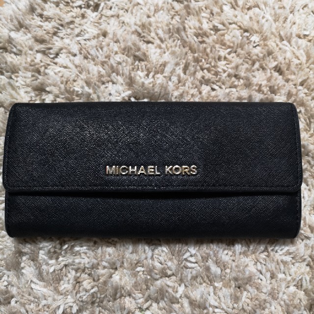 Michael Kors(マイケルコース)のMICHAEL KORS☆長財布 レディースのファッション小物(財布)の商品写真