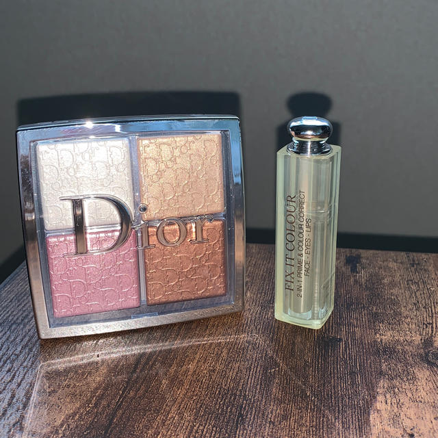 Dior(ディオール)のDior バックステージ グロウパレット FIX ITイエロー (値下げ不可) コスメ/美容のベースメイク/化粧品(フェイスカラー)の商品写真