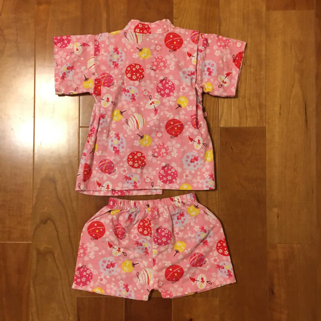 西松屋(ニシマツヤ)の甚平  女の子80センチ キッズ/ベビー/マタニティのベビー服(~85cm)(甚平/浴衣)の商品写真