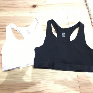 エイチアンドエム(H&M)のスポーツブラ(トレーニング用品)